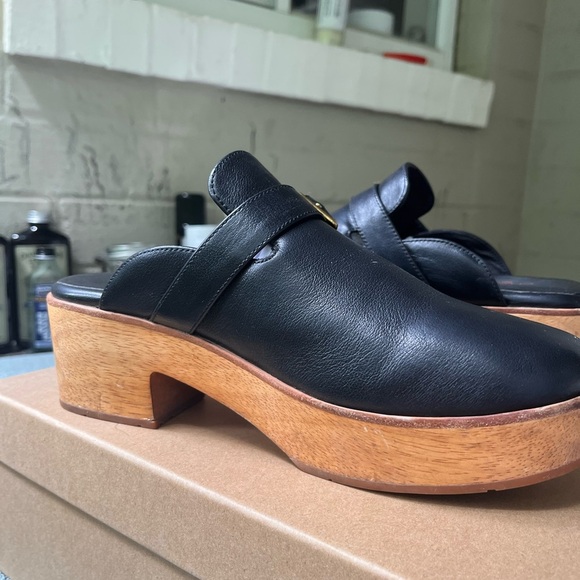 Charlotte Stone Sam in Black Leather - Picture 9 of 9